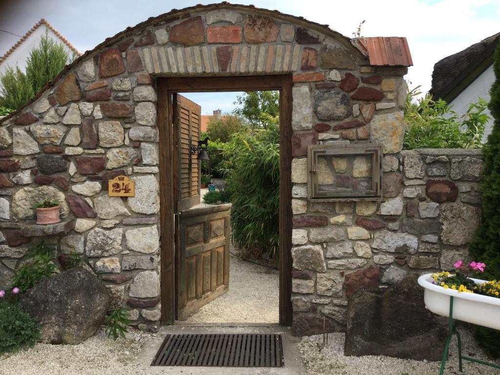 Hotel Három Huszár Köveskal Esterno foto